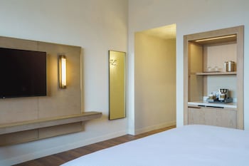 Room, 2 Queen Beds (Hearing Accessible)