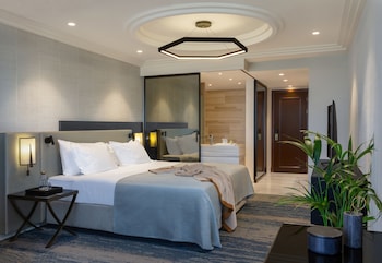 New Executive Room