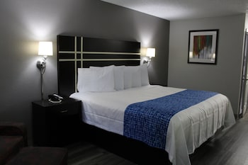 Standard Room, 1 King Bed, Smoking