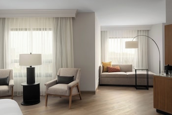Studio, Multiple Beds