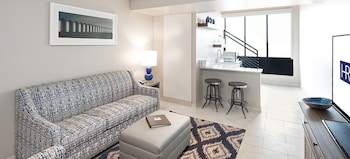 Deluxe Suite, 1 King Bed (Loft)