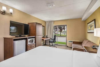 Comfort Care, Standard Room, 1 Queen Bed, Non Smoking