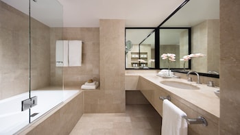 One Bedroom City Club Suite
