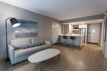 Suite, 1 Bedroom, Non Smoking (1 Bedroom)