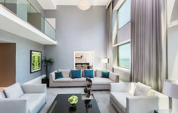 Presidential Suite, 1 Twin Bed