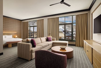 Suite (Mount Lincoln)