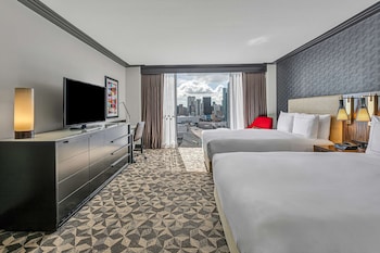 Room, 2 Queen Beds, Bay View