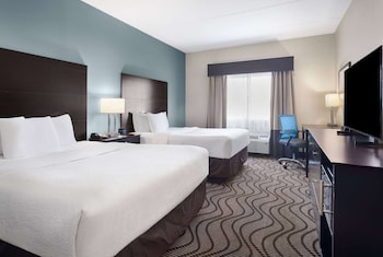 Room, 2 Queen Beds, Accessible, Non Smoking (Mobility, Bathtub w/Grab Bars)