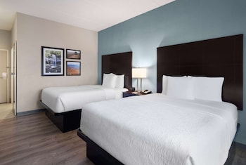 Room, 2 Queen Beds, Non Smoking (Pet-Friendly)