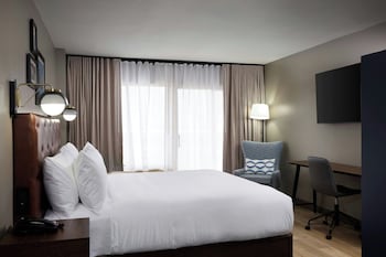 Room, 1 King Bed (View, Urban)