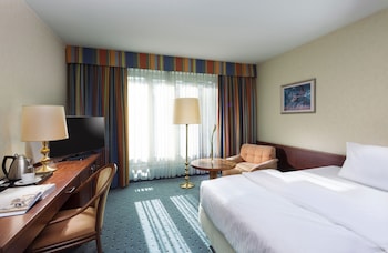 Comfort Queen Room