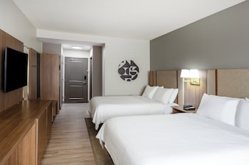 Standard Room, 2 Queen Beds