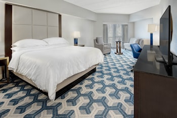 Deluxe Room, 1 King Bed