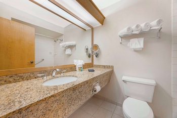 Standard Room, 2 Queen Beds, Non Smoking, Microwave