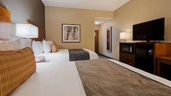 Standard Room, 2 Queen Beds, Non Smoking, Refrigerator & Microwave