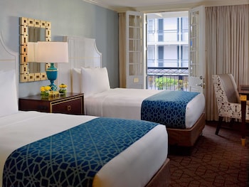Room, 2 Queen Beds, Accessible (Hearing, Interior Furnished Balcony)