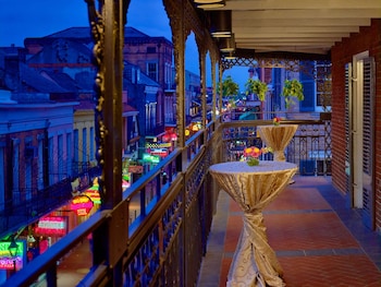 Room, 1 King Bed, Non Smoking, Furnished Balcony (Bourbon Balcony)