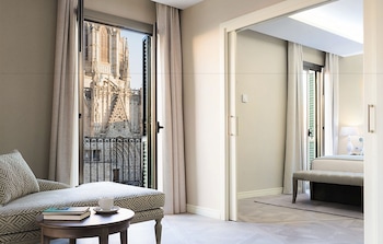 Grand Master Suite