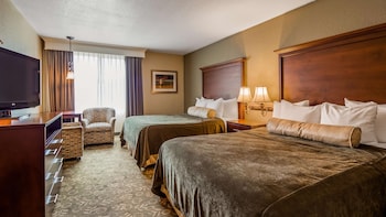 Standard Room, 2 Queen Beds, Accessible, Bathtub