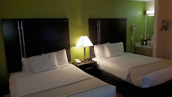 Standard Room, 2 Queen Beds, Non Smoking