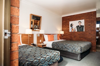Deluxe Room (Twin Share)