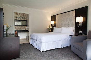 Deluxe Queen Room - Not Park n Fly