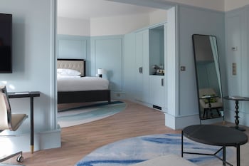 Executive Suite, 1 King Bed