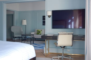 Executive Suite, 1 King Bed