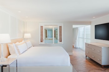 Resort View Studio Suite