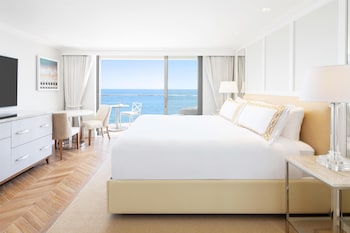Room, 1 Queen Bed, Accessible, Oceanfront