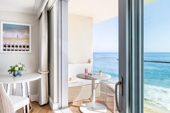 Room, 1 Queen Bed, Accessible, Oceanfront