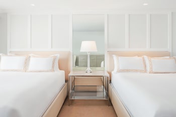 Premium Oceanfront Double Queen Studio