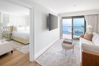 1 Bedroom Oceanview Suite