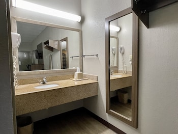 Deluxe Double Room, Smoking
