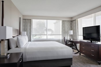 Deluxe Room, 1 King Bed