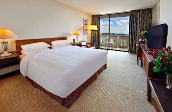 Suite, 1 King Bed (Duplex)