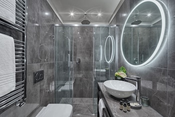 Superior Double Room, Canal View