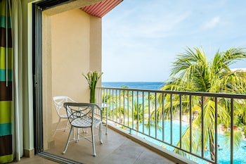 Deluxe Ocean View King