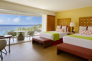Deluxe Ocean View King