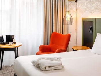 Privilege, Room, 1 King Bed