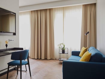 Junior Suite, 1 Queen Bed