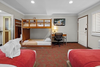 Deluxe Room, 2 Queen Beds (Kids Room with 2 queen beds and Bunk)