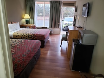Deluxe Quadruple Room