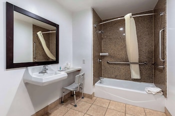 Room, Multiple Beds, Accessible, Non Smoking