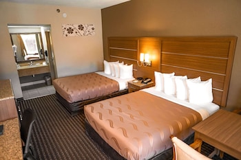 Standard Room, 2 Queen Beds, Non Smoking