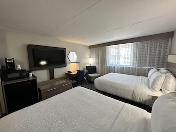 Standard Room, 2 Queen Beds, Non Smoking
