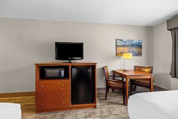 Standard Room, 2 Queen Beds, Accessible, Refrigerator & Microwave