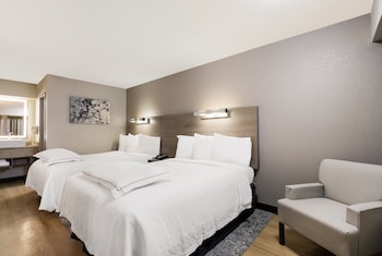 Premium Room, 2 Double Beds (Upgraded Bedding & Snack, Smoke Free)