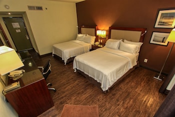 Standard Room, 2 Double Beds