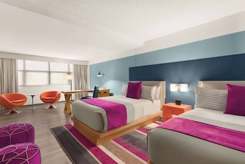 Premium Double Room, 2 Double Beds, Accessible